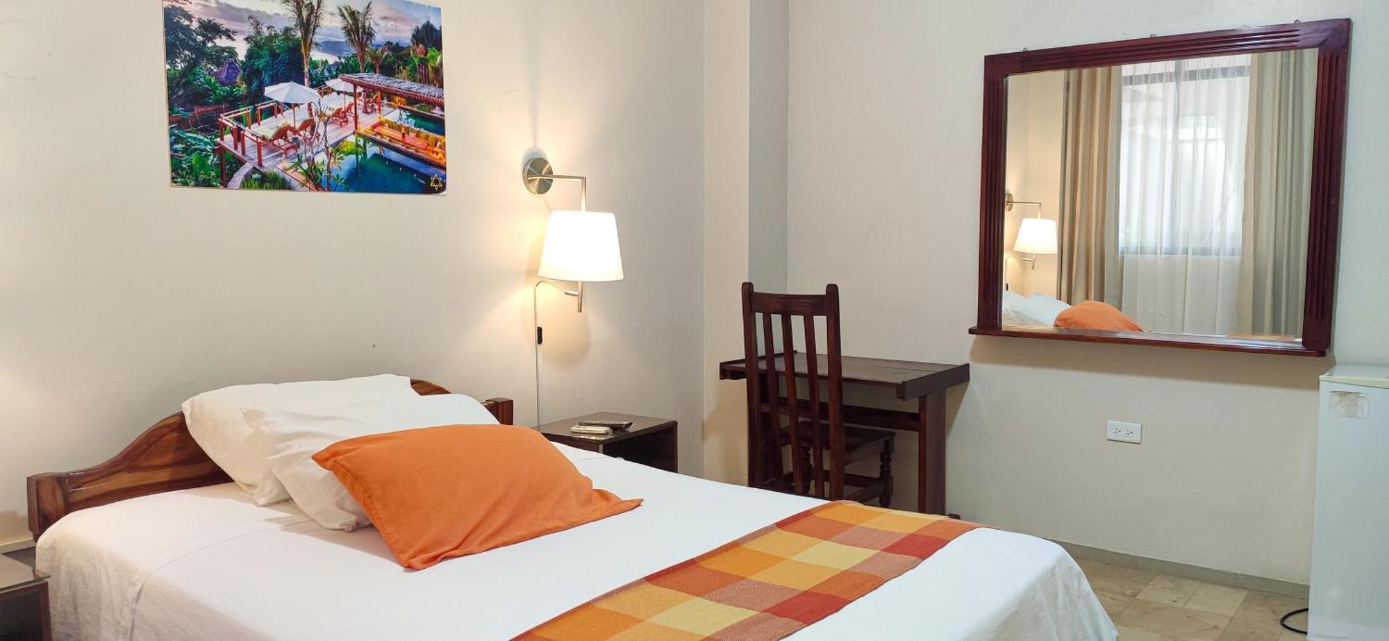Hotel Israel - Lago Agrio Нуева Лоя Екстериор снимка